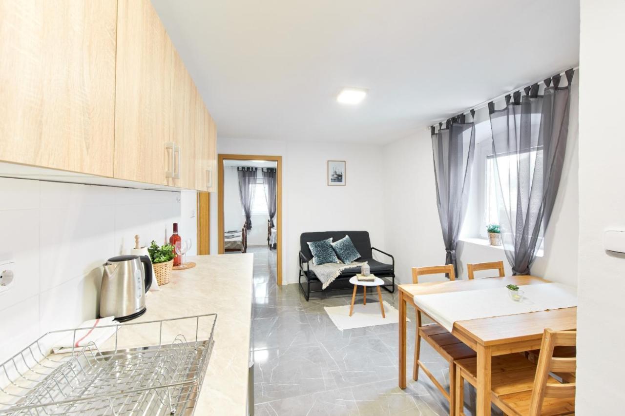 Ferienwohnung Kuca Nerezinka Nerezine Exterior foto
